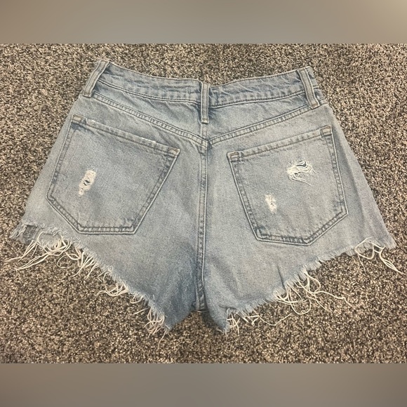 Forever 21 Jean shorts - Picture 2 of 2